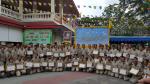 รับมอบประกาศเกียรติคุณเพื่อแสดงว่าเป็นอาสาสมัครป้องกันภัยฝ่า