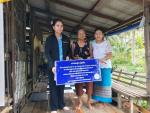 มอบป้ายโครงการปรับสภาพแวดล้อมผู้สูงอายุให้เหมาะสมและปลอดภัย